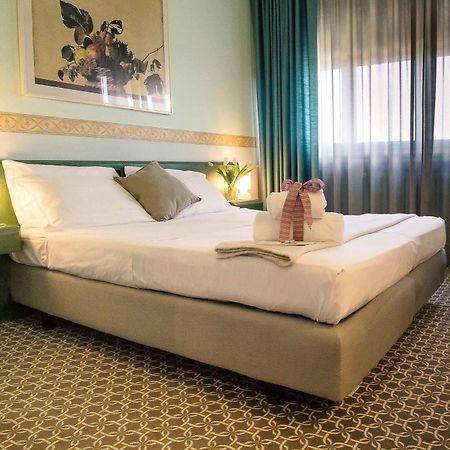 Hotel Salera Asti Eksteriør billede
