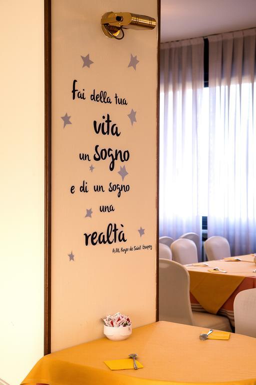 Hotel Salera Asti Eksteriør billede