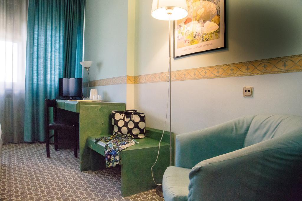 Hotel Salera Asti Eksteriør billede