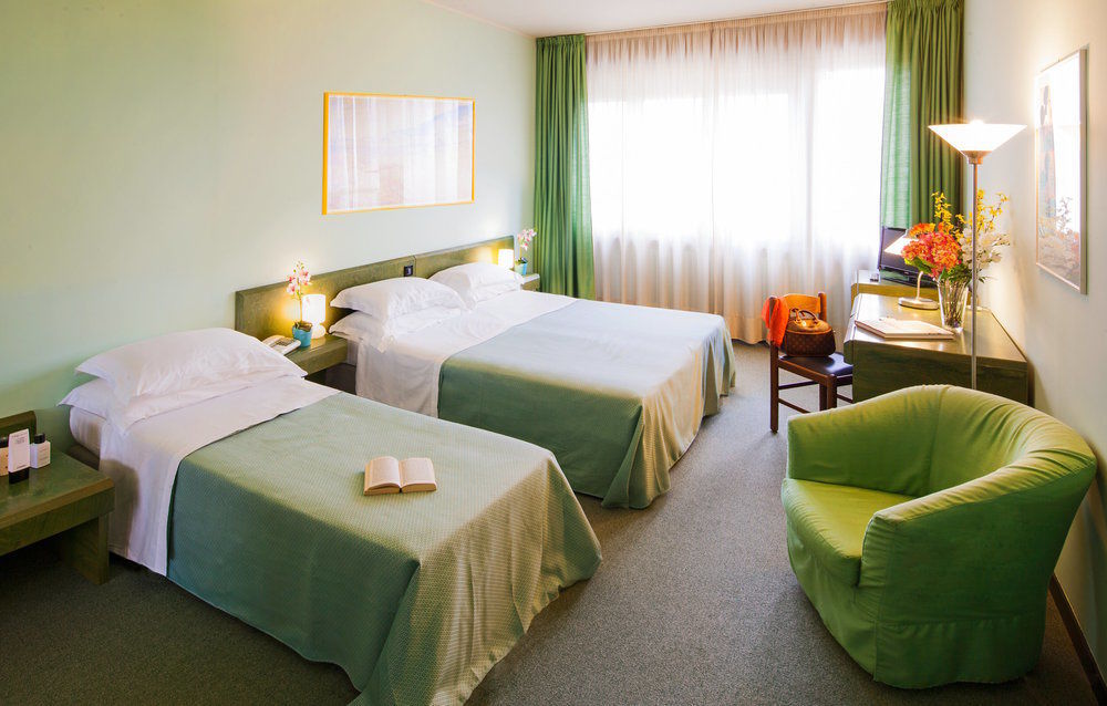Hotel Salera Asti Eksteriør billede