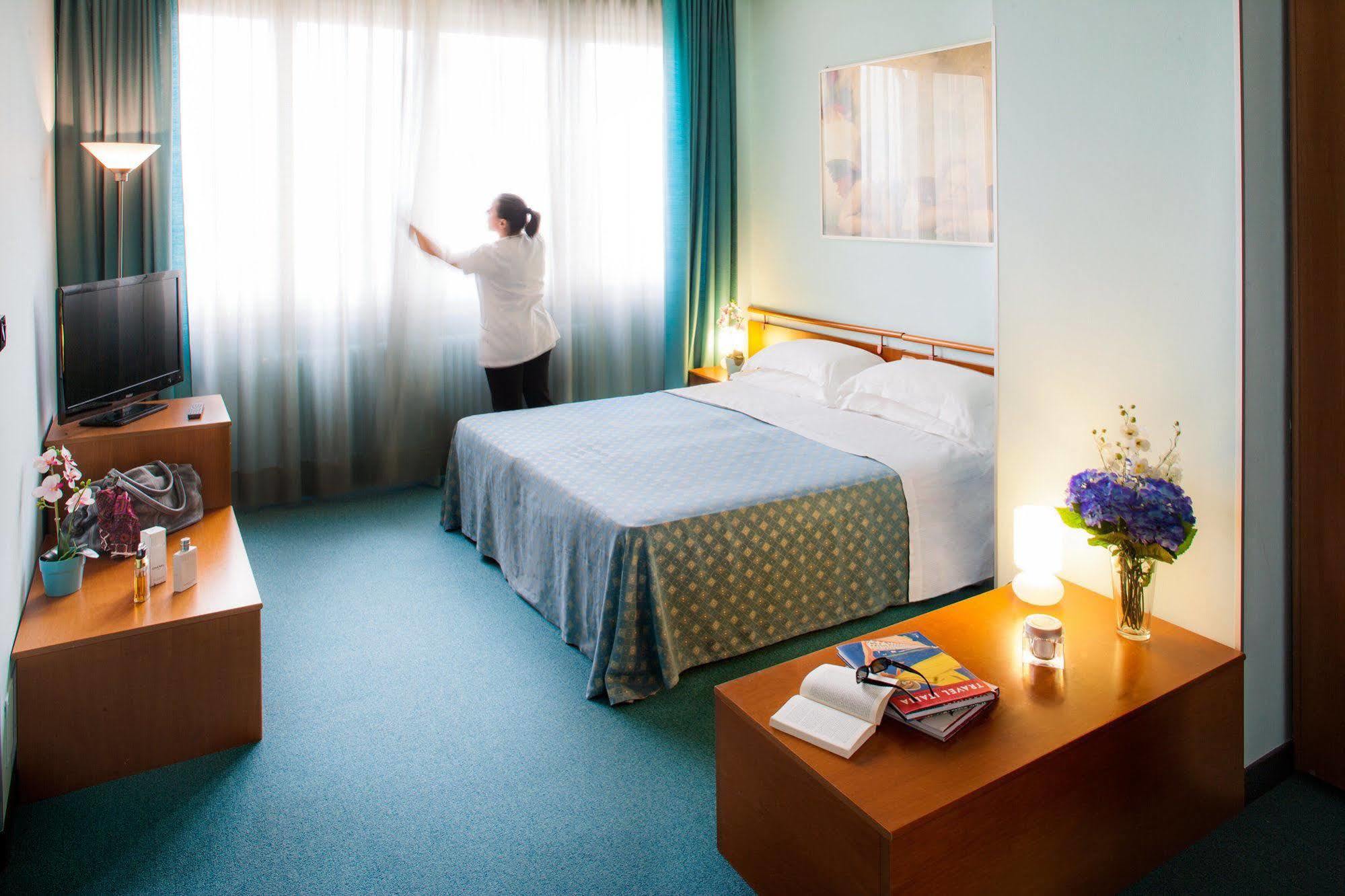 Hotel Salera Asti Eksteriør billede