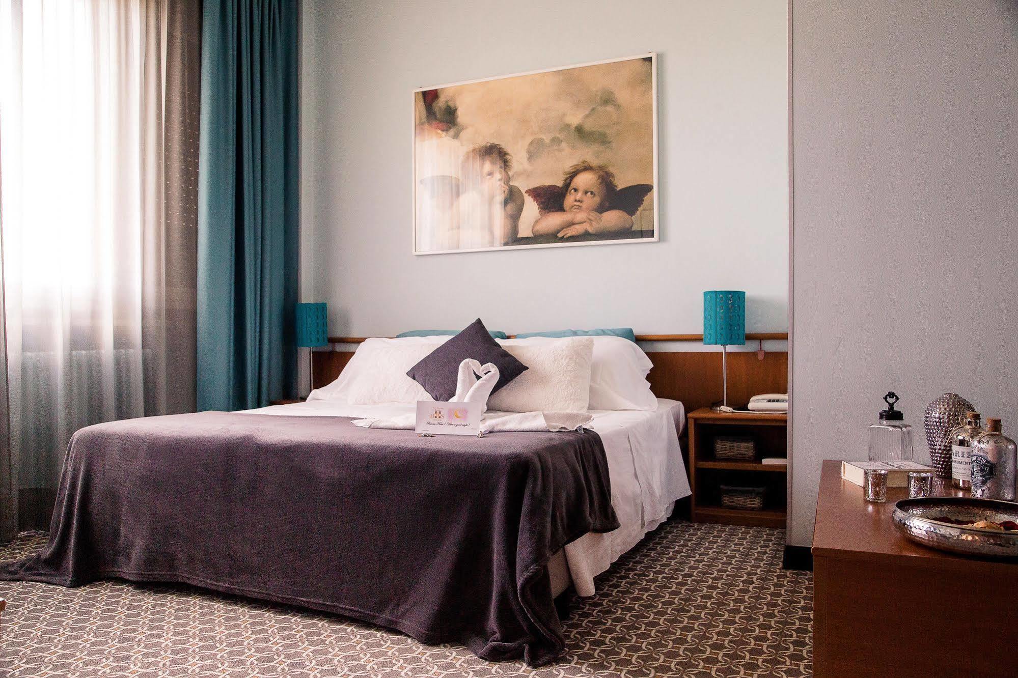 Hotel Salera Asti Eksteriør billede